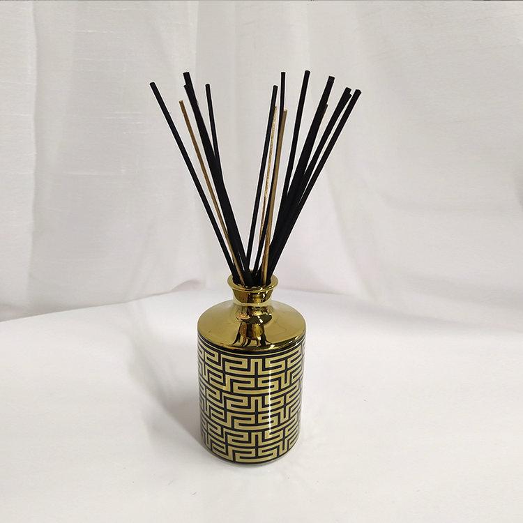 matte color gold/silver lid 100ml round glass bottle ceramic flower diffuser in box